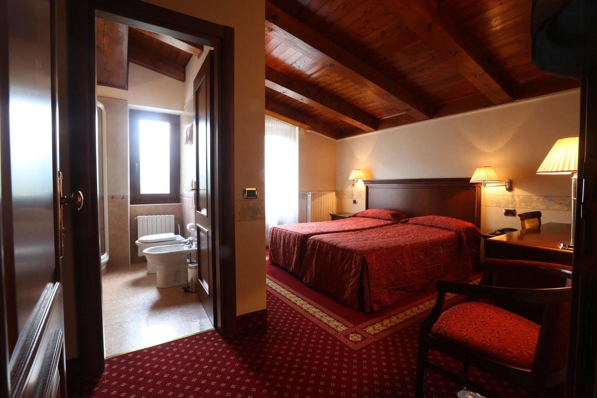 Hotel Belvedere Colle Colle Sestriere Esterno foto